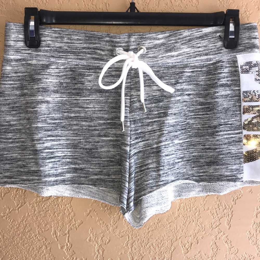 PINK short